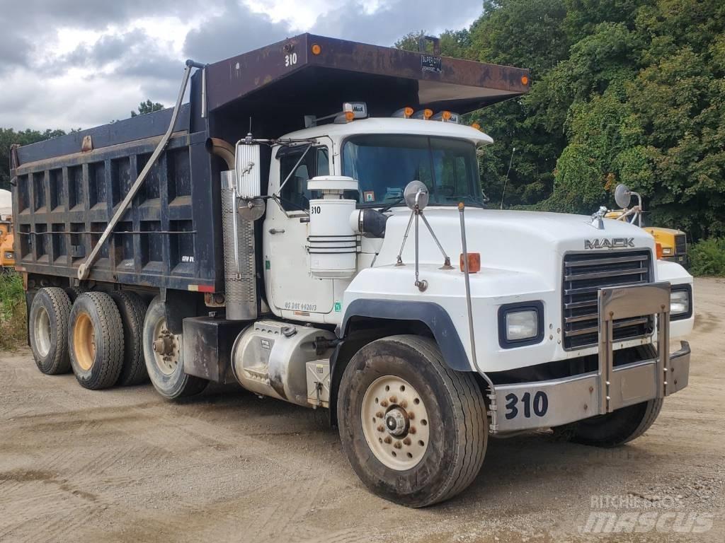Mack RD 688 S 自卸式货车