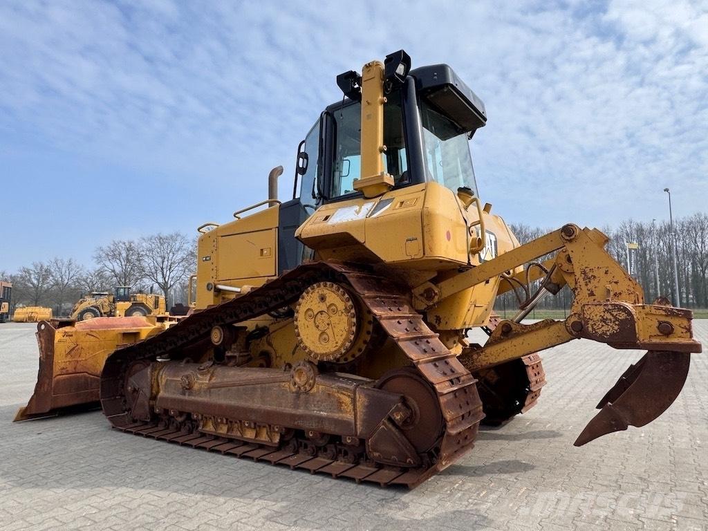 CAT D6N XL 履带式推土机