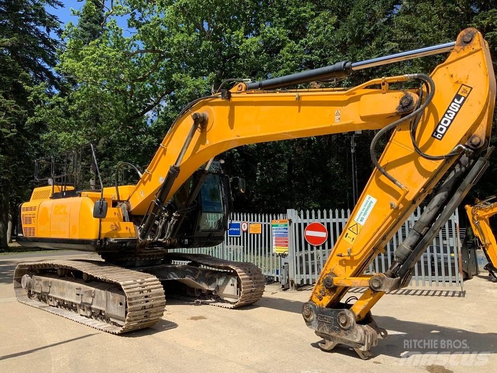 JCB JS 300 LC 履带挖掘机