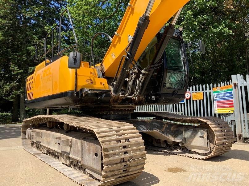 JCB JS 300 LC 履带挖掘机