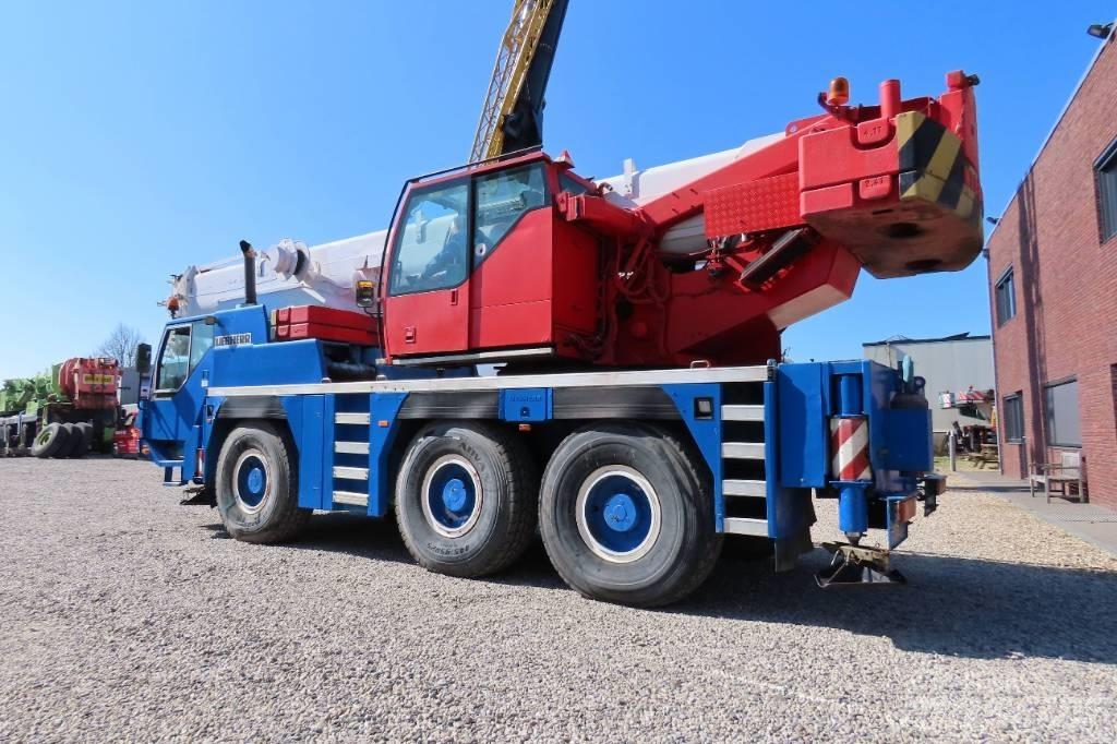 Liebherr LTM 1055-1 全地面起重机︳移动式起重机