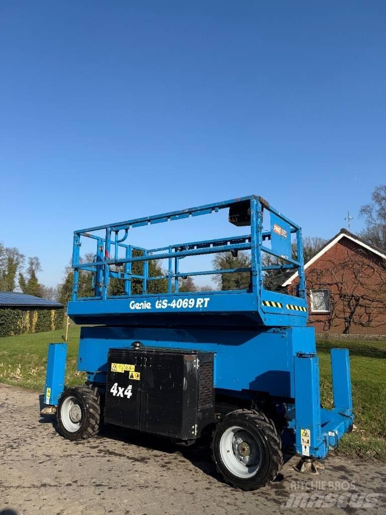 Genie GS 4069 RT 剪叉式升降机