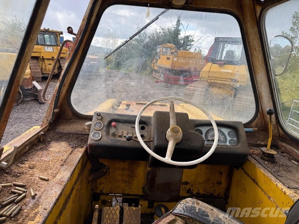 JCB 3 C II 反铲装载机