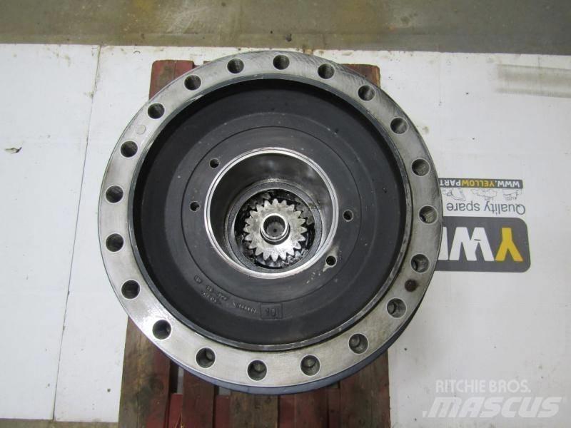 CAT 374D Final drive 传动装置