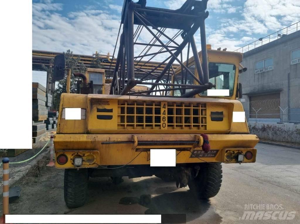 American 4460 履带起重机