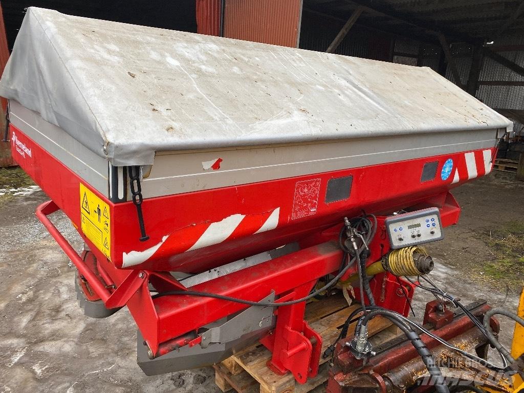 Kverneland Exacta HL 矿物肥料撒播机