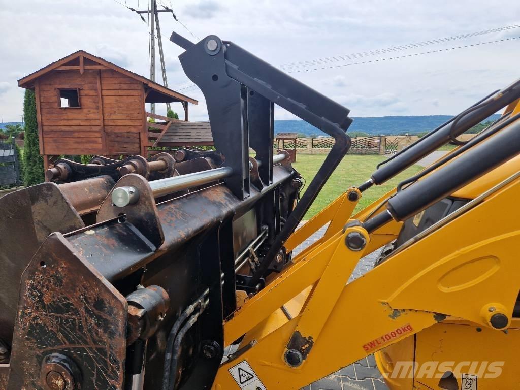 JCB 3 CX 反铲装载机