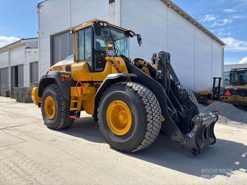 Volvo L110H 轮式装载机