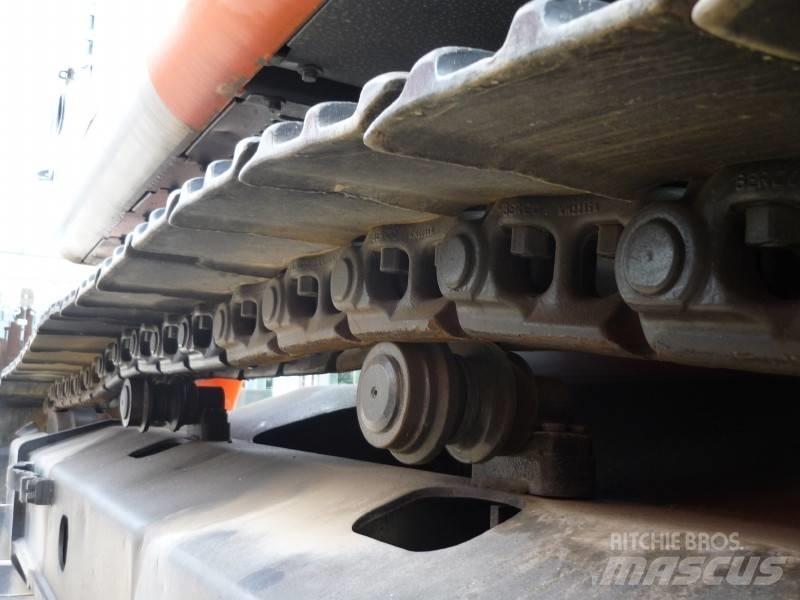 Hitachi EX 300-5 履带挖掘机