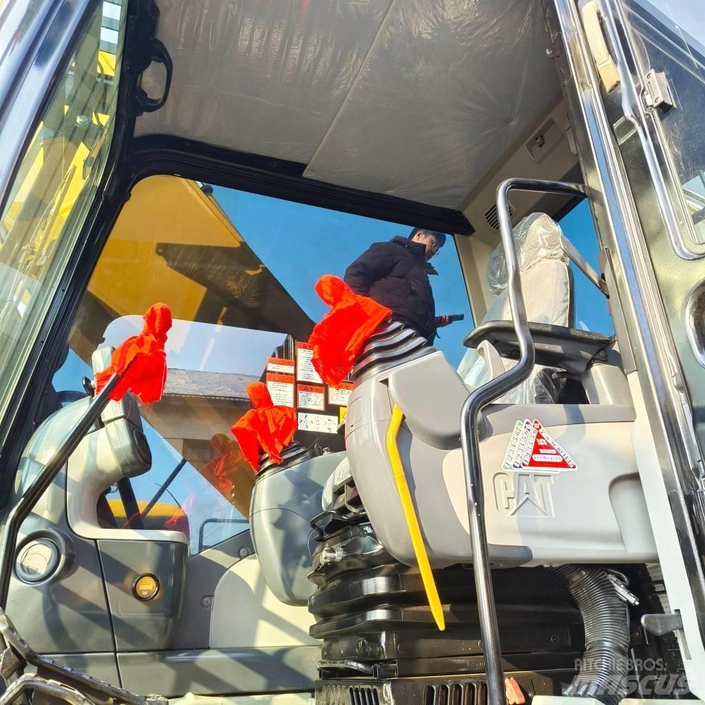 CAT CAT340d 履带挖掘机
