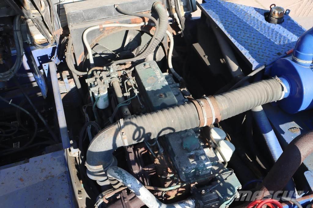 Terberg TRT89 码头牵引车