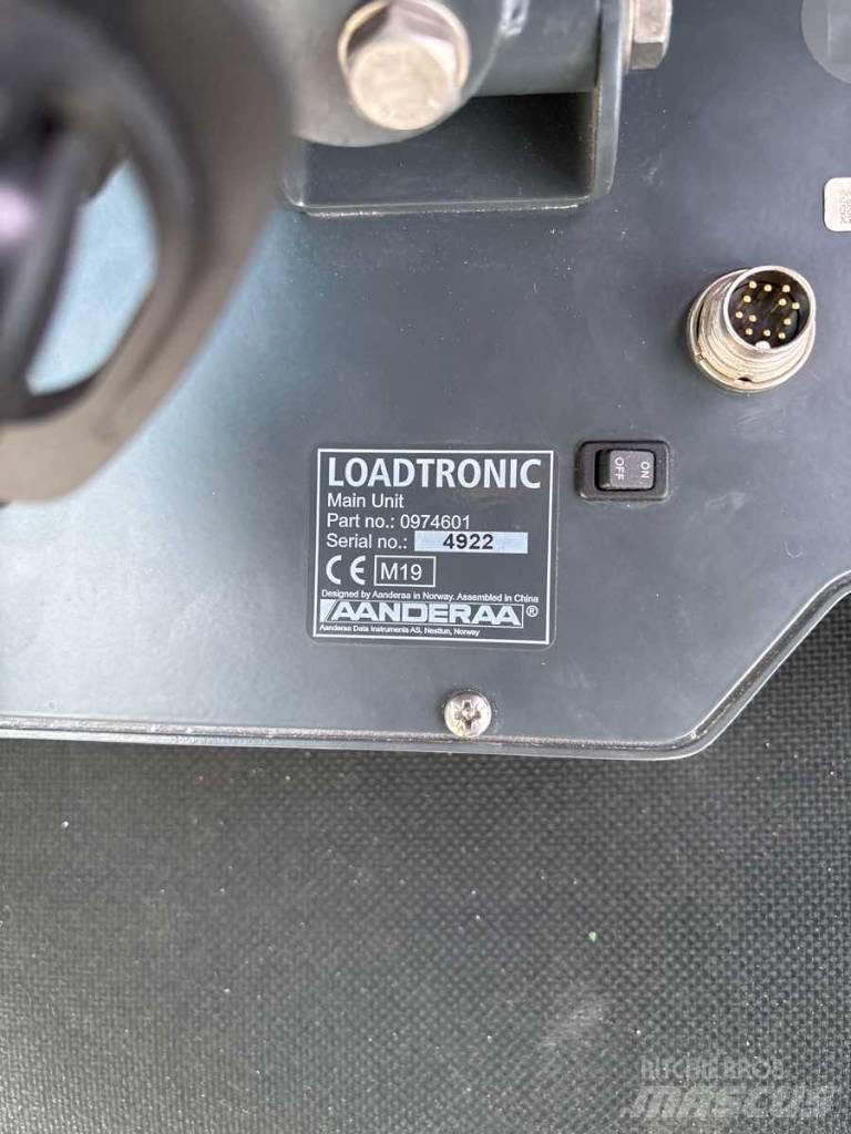 CAT 352F 履带挖掘机