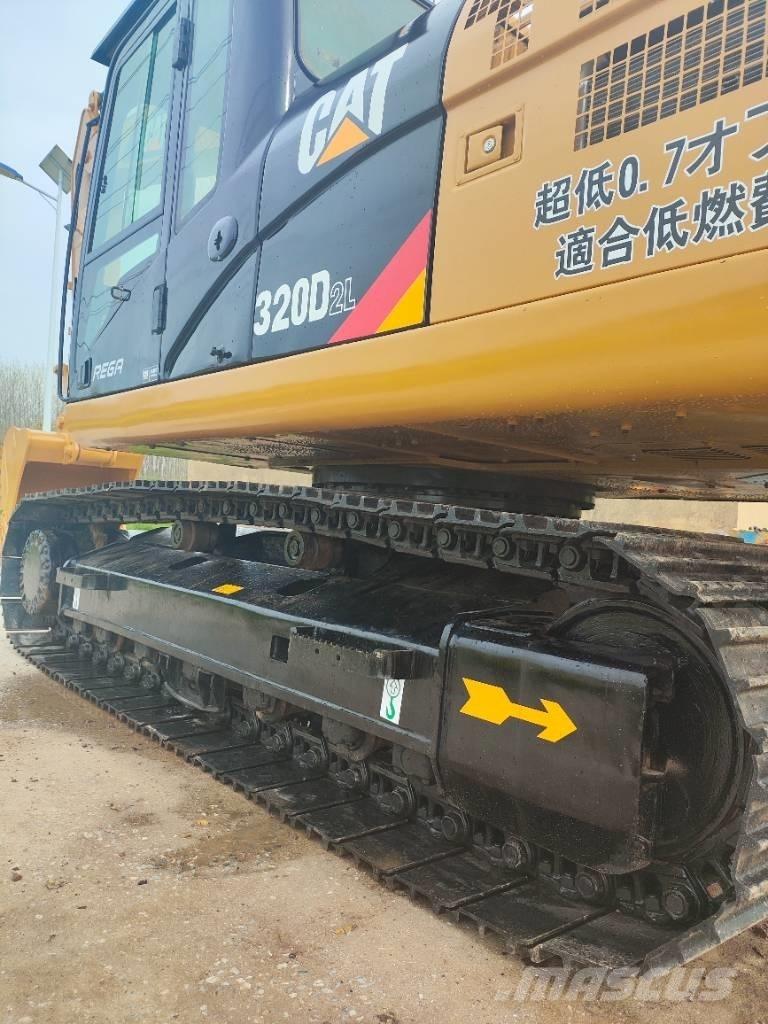 CAT 320 D 履带挖掘机