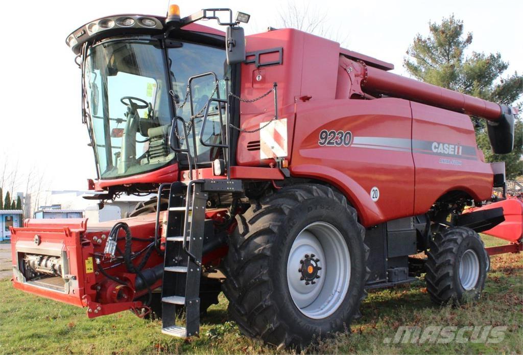 Case IH AF 9230 联合收割机
