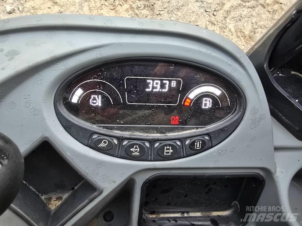 Bobcat E 20 小型挖掘机
