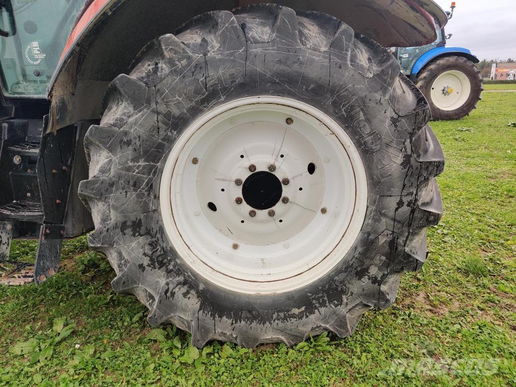 New Holland T7.200 拖拉机/农用车