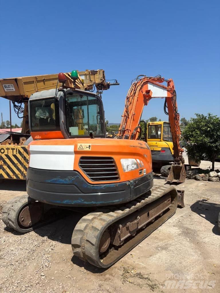 Doosan DX 80 R 中型挖掘机