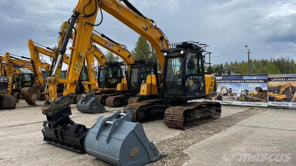 JCB JS 130 LC 履带挖掘机