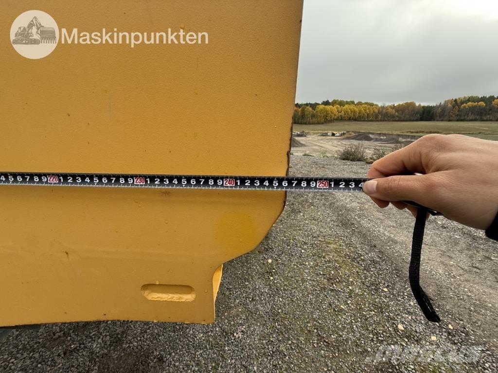 Metsjö MetaQ 60 自卸拖车