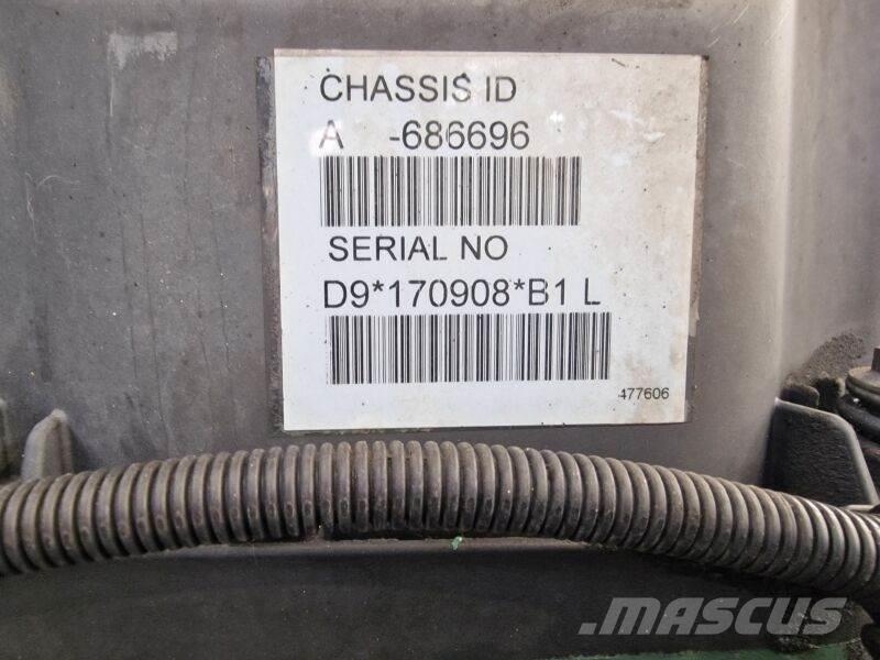 Volvo D9B 300 - EC06 发动机