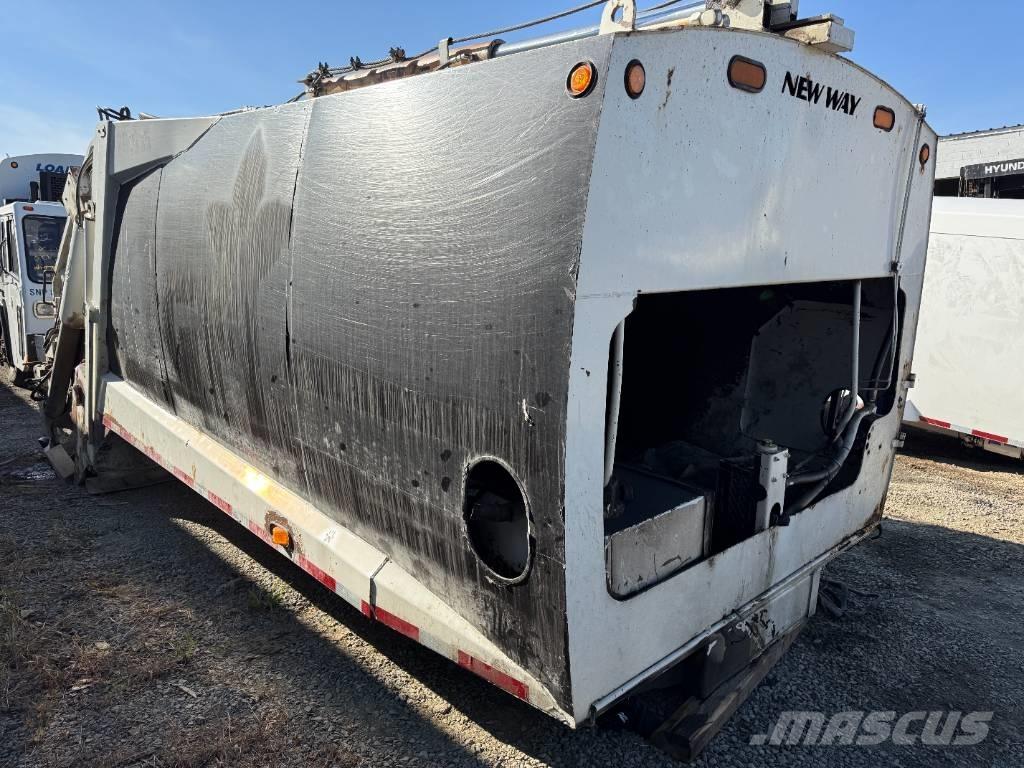  New Way Cobra 垃圾车