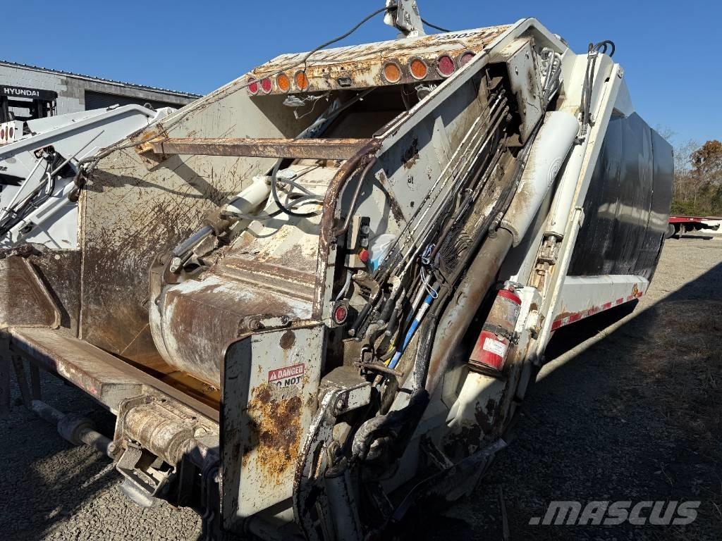  New Way Cobra 垃圾车