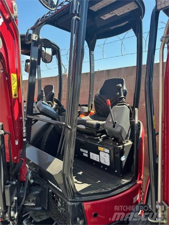 Yanmar VIO25-6B 小型挖掘机