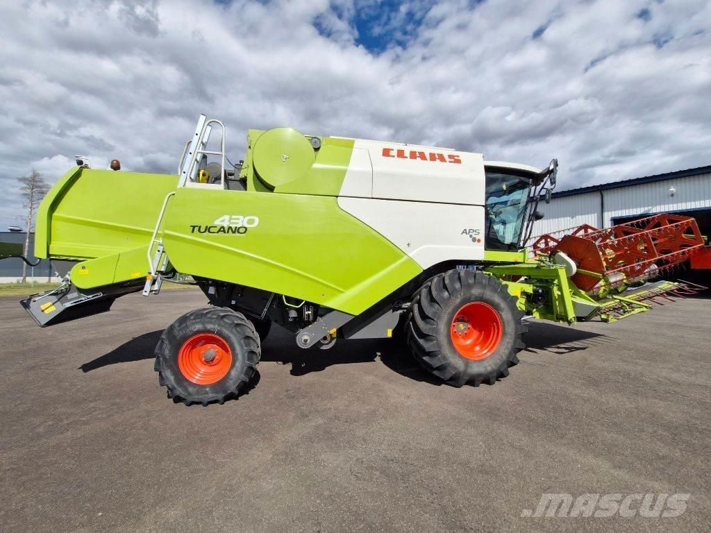CLAAS Tucano 430 联合收割机
