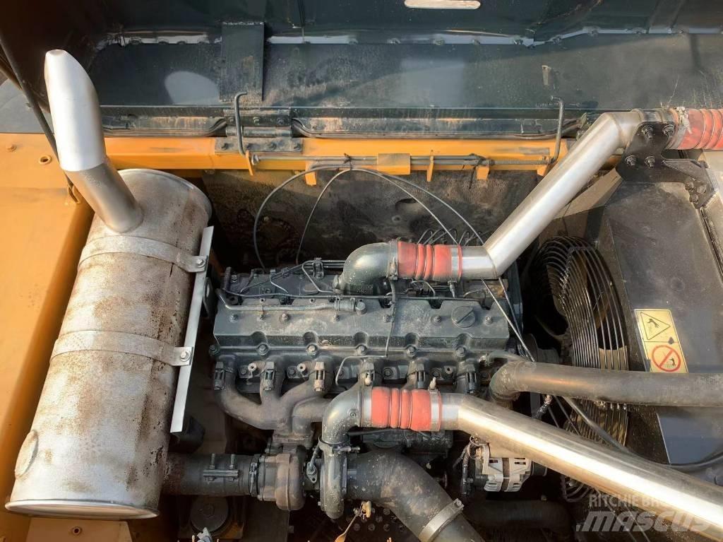 Hyundai 305LC-9T 履带挖掘机