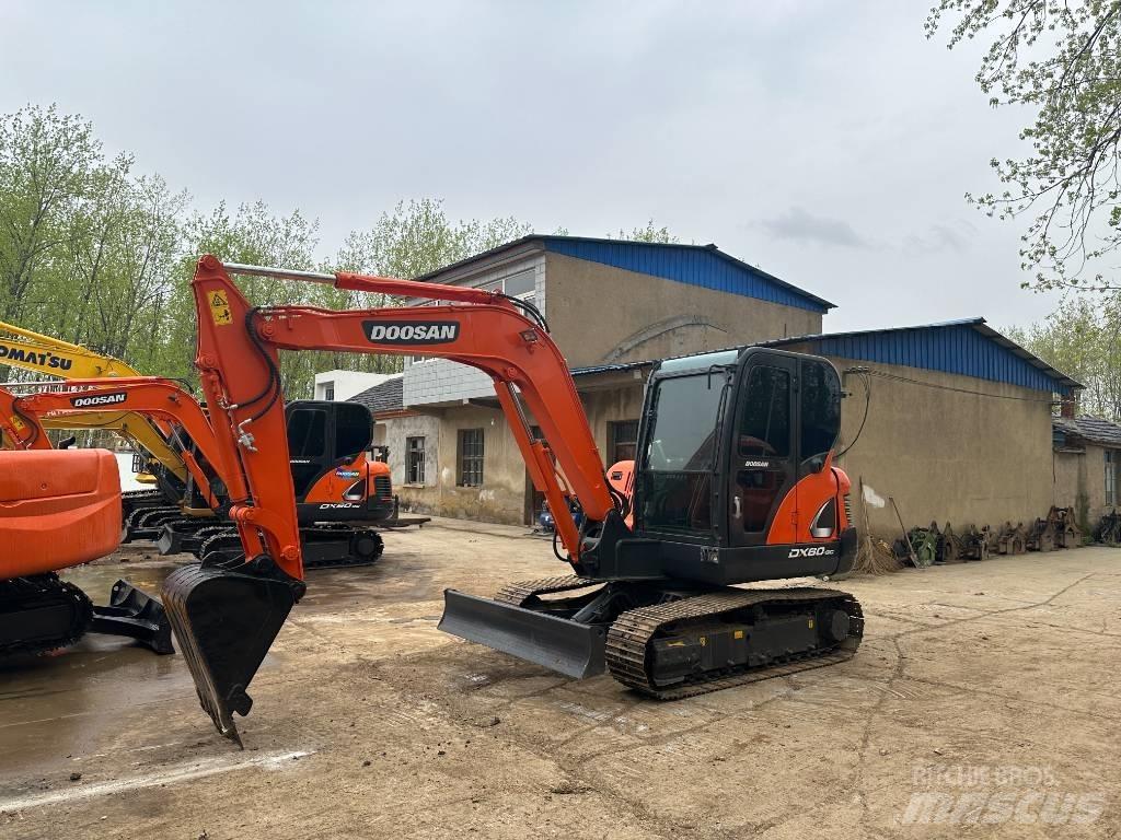 Doosan DX 60 小型挖掘机