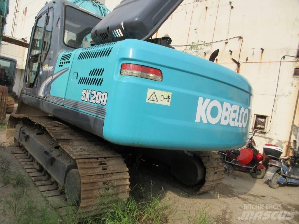 Kobelco SK 200-8 履带挖掘机