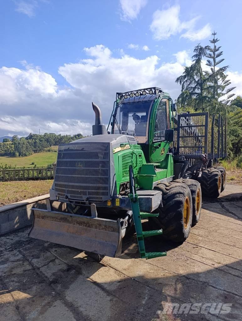 John Deere 1510G 集运机