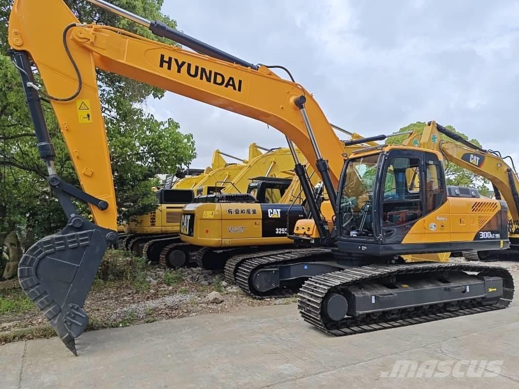 Hyundai R300LC-9S 履带挖掘机