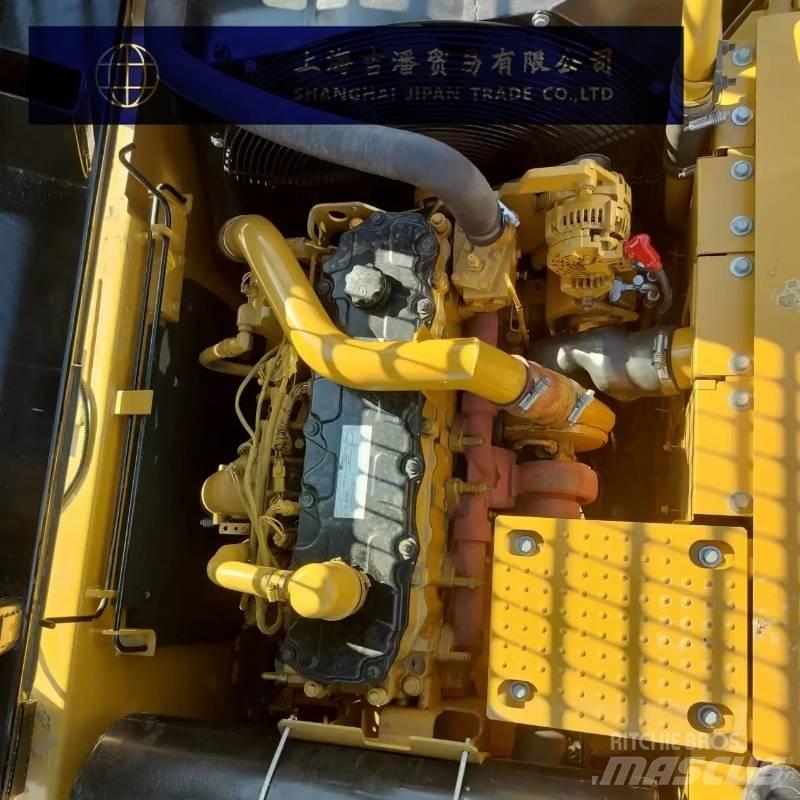 CAT 324 D 履带挖掘机