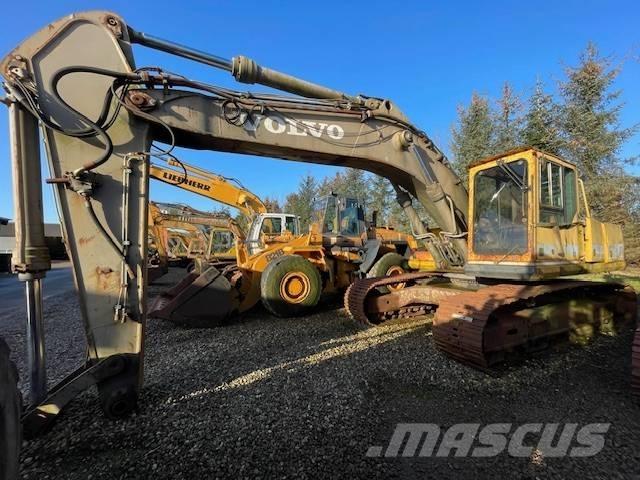 Volvo EC340 履带挖掘机