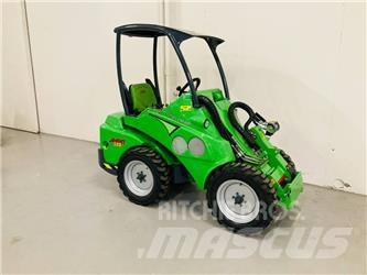 Avant 520 小型装载机