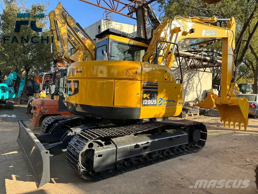 Komatsu PC 128 US 履带挖掘机