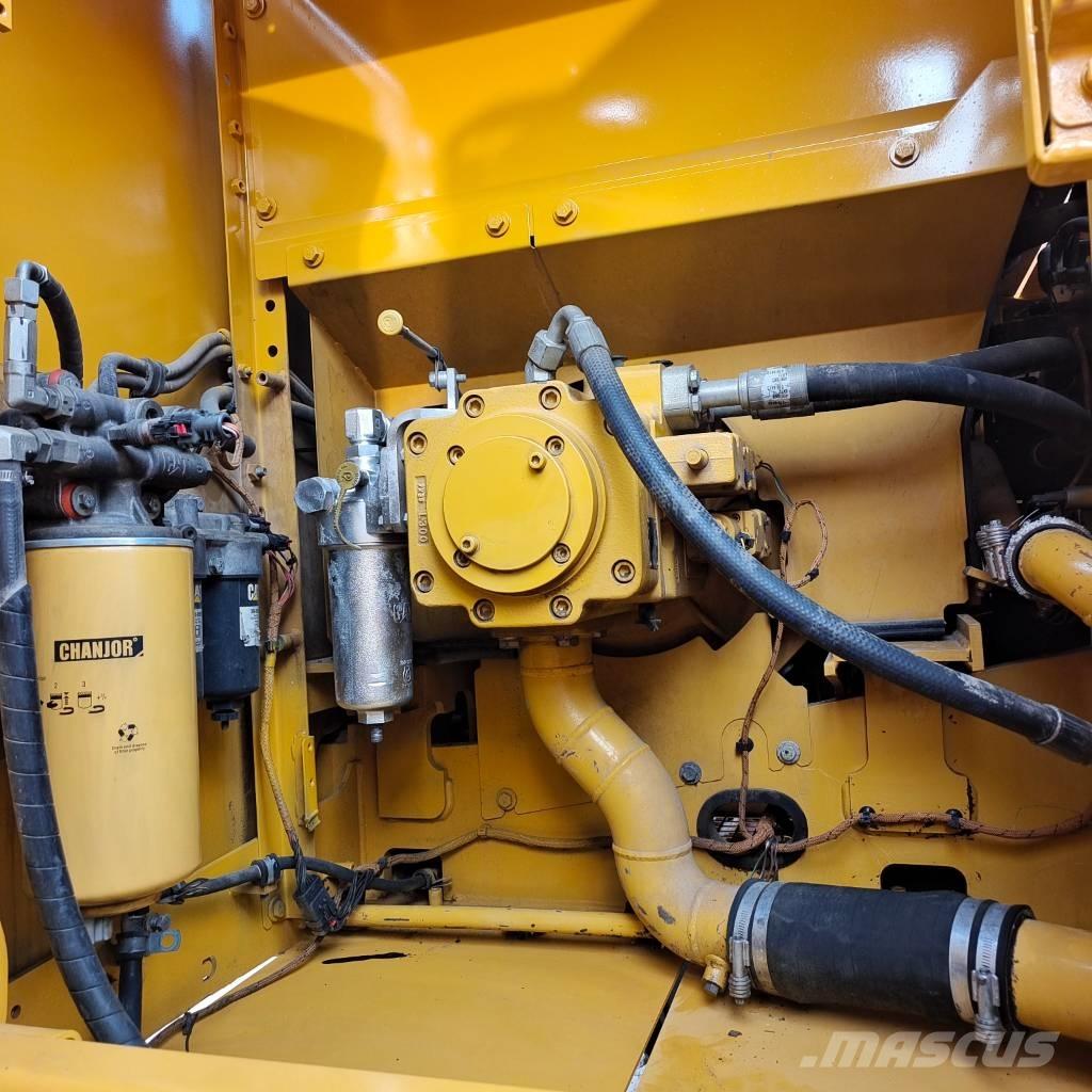 CAT 320 GC 履带挖掘机