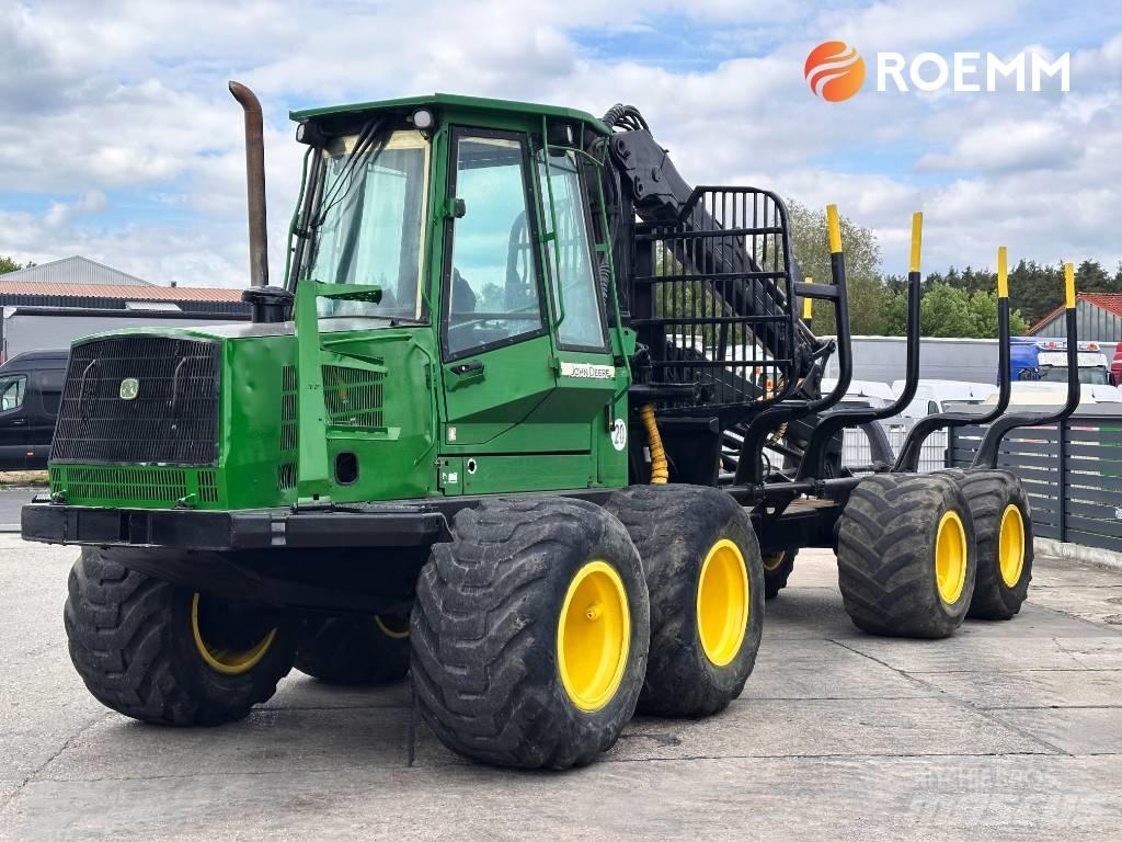 John Deere 1110 D 集运机