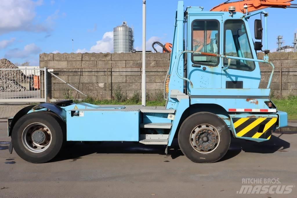 Terberg YT222 码头牵引车