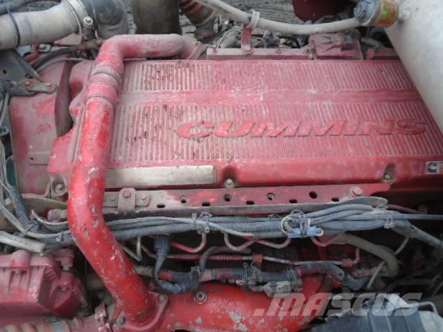 Kenworth W 900 L 牵引车