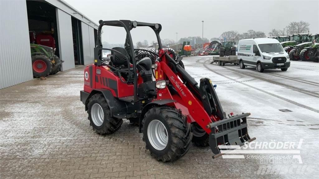 Schäffer 3650 小型装载机