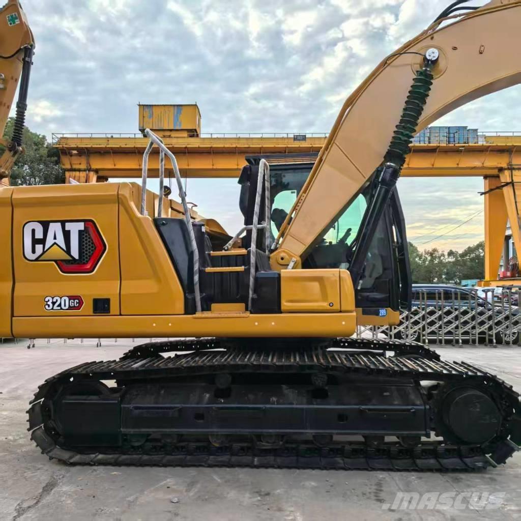 CAT 320GC 中型挖掘机
