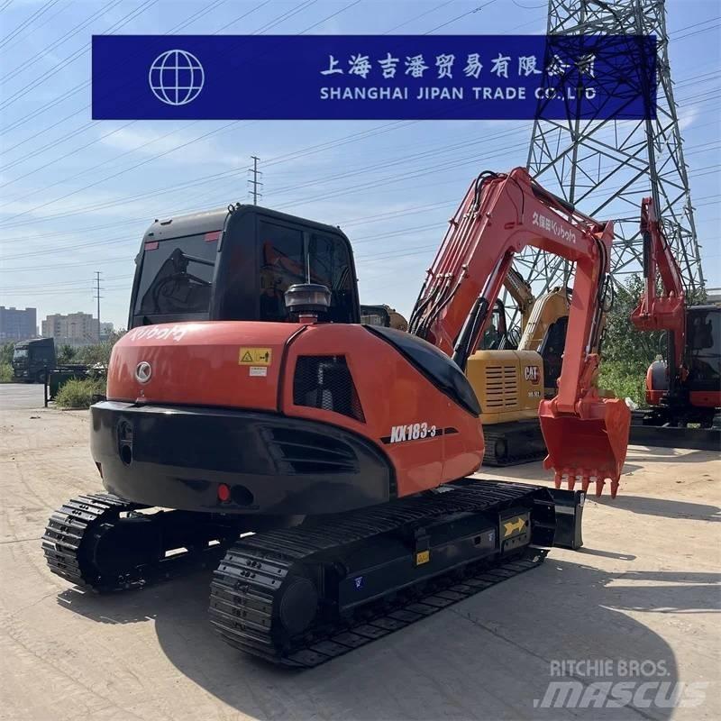 Kubota KX 183 中型挖掘机