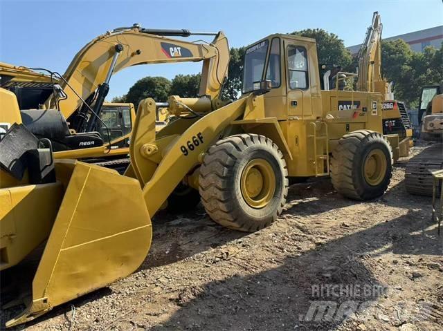 CAT 966 F 轮式装载机