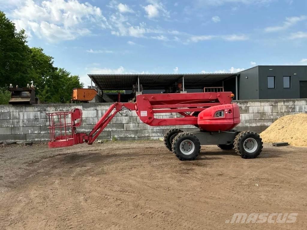 Manitou ATJ160 曲臂高空工作平台