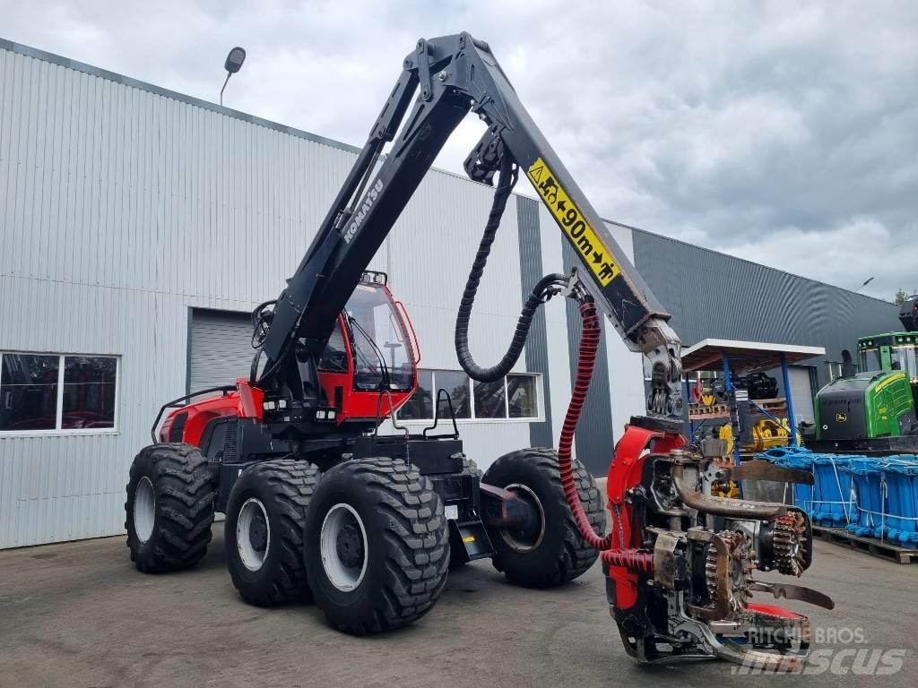 Komatsu 951 收割机