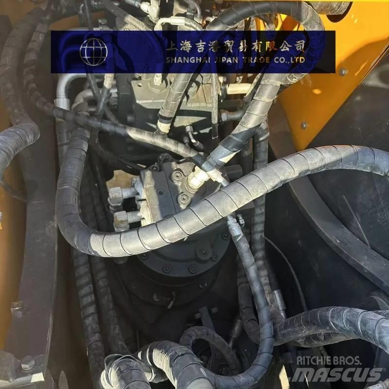Hyundai R225 履带挖掘机