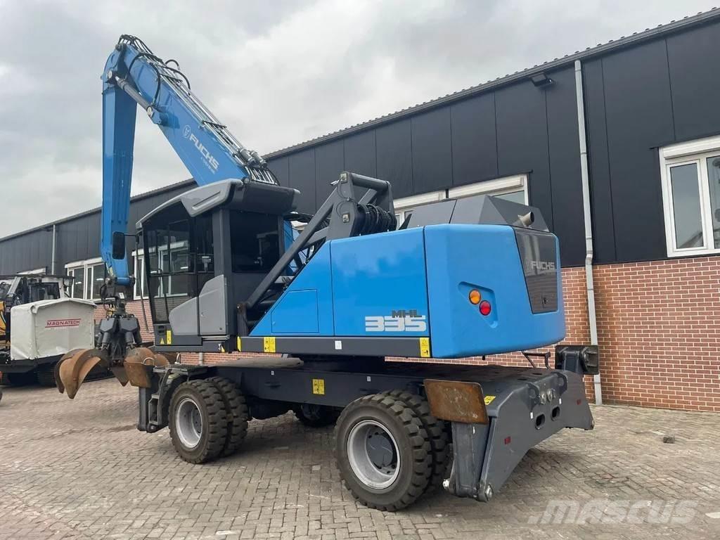 Fuchs MHL335 工业挖掘机