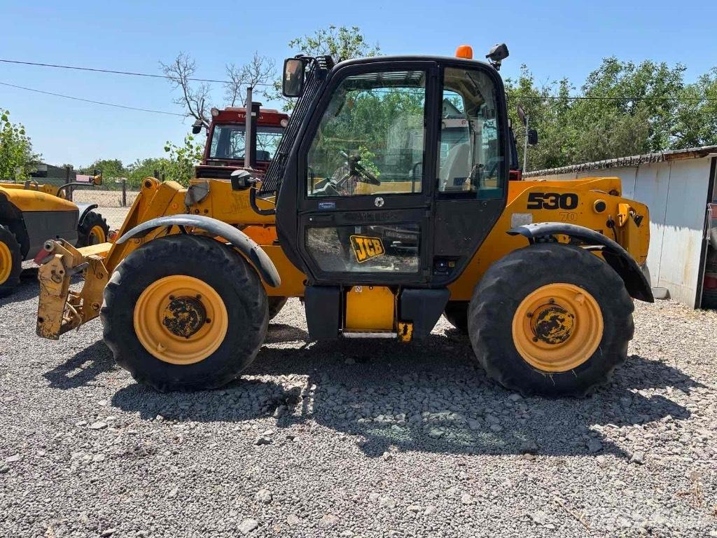 JCB 530-70 伸缩臂叉装车|叉装车